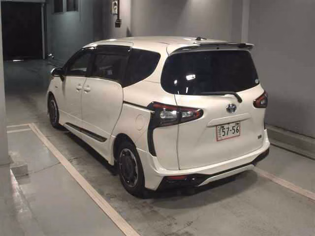 TOYOTA SIENTA