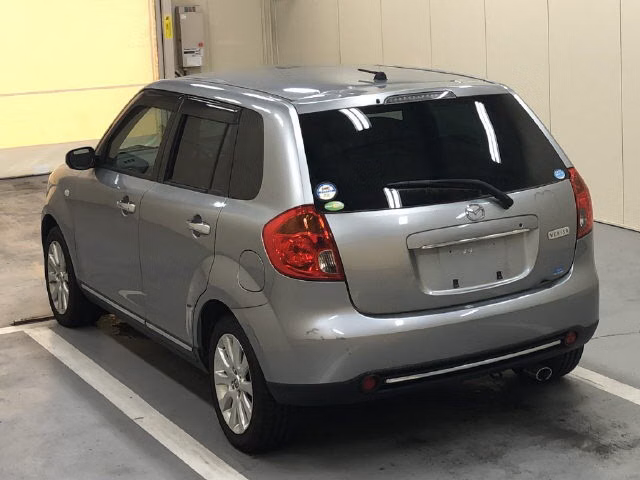 MAZDA VERISA
