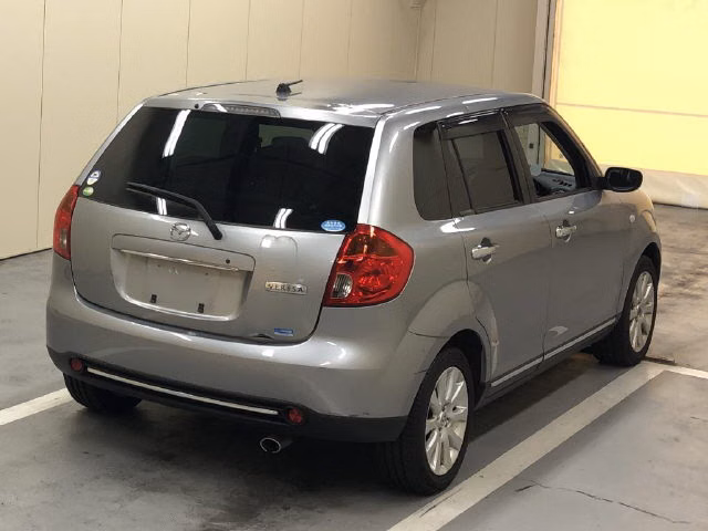 MAZDA VERISA