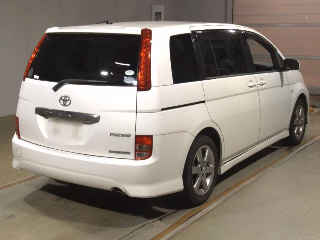 TOYOTA ISIS