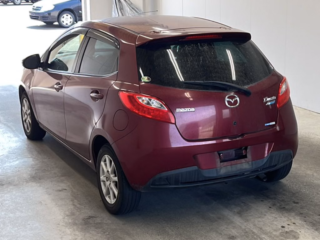 MAZDA DEMIO