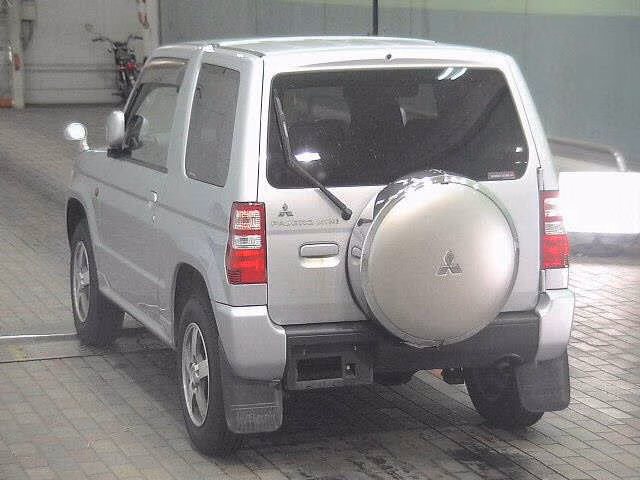 MITSUBISHI PAJERO MINI