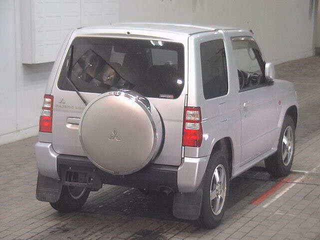 MITSUBISHI PAJERO MINI