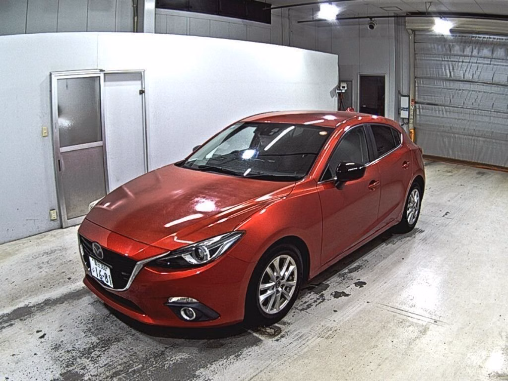 MAZDA AXELA
