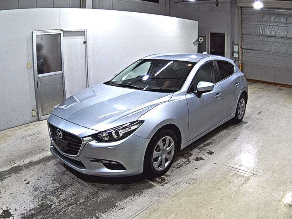 MAZDA AXELA