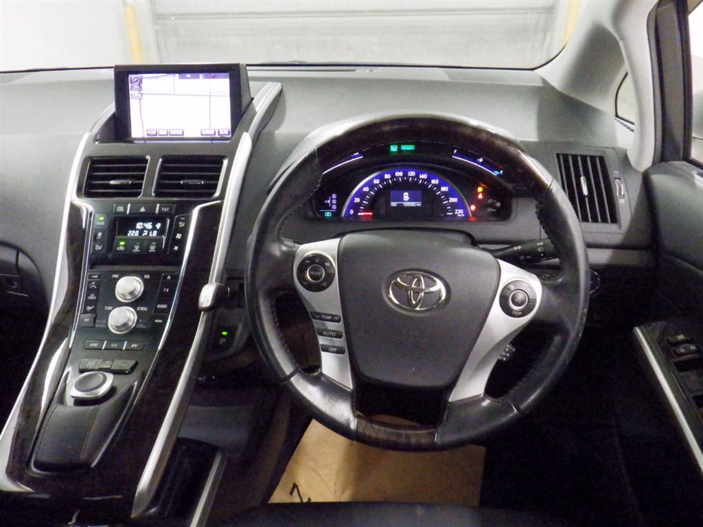 TOYOTA SAI