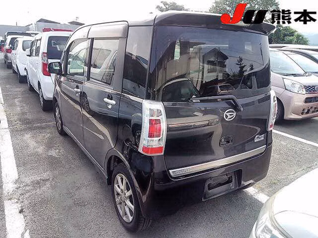 DAIHATSU TANTO EXE