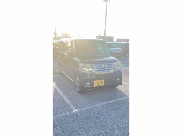 HONDA N-BOX
