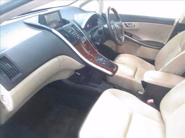 TOYOTA SAI