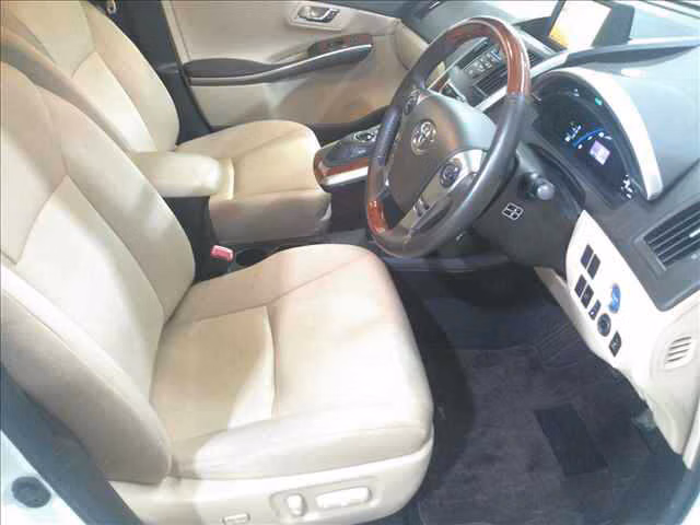 TOYOTA SAI