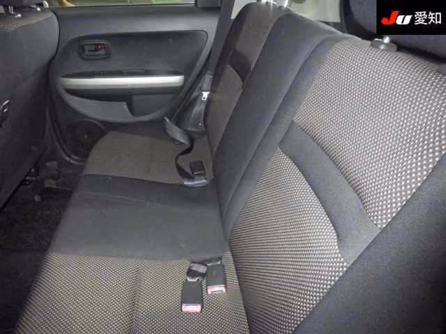 TOYOTA IST