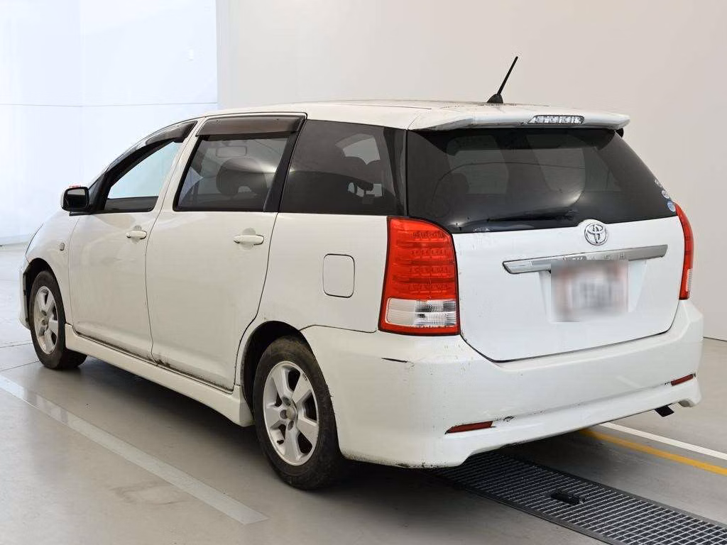 TOYOTA WISH