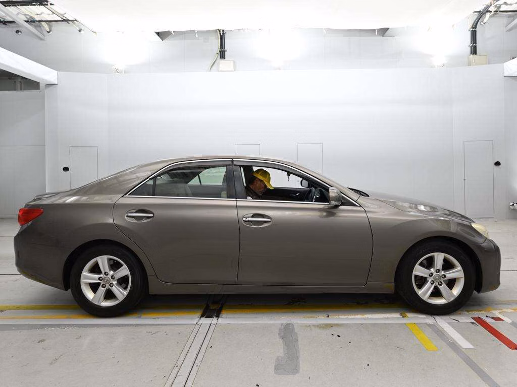 TOYOTA MARK X
