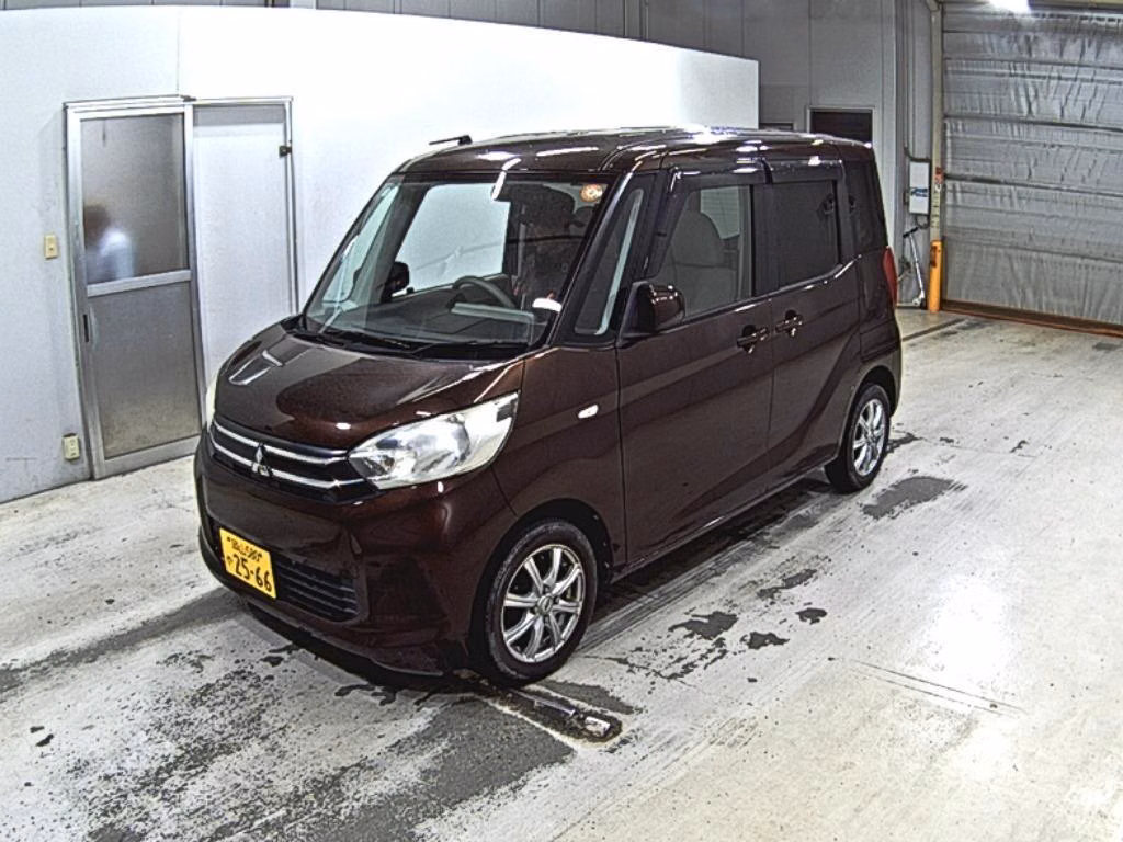 MITSUBISHI EK SPACE