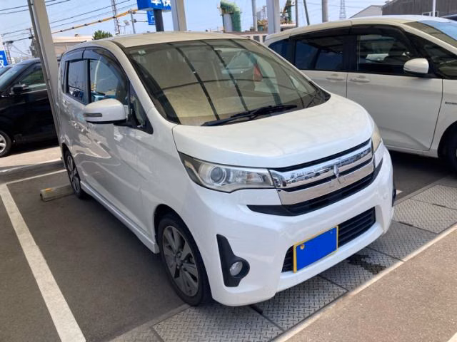 MITSUBISHI EK CUSTOM