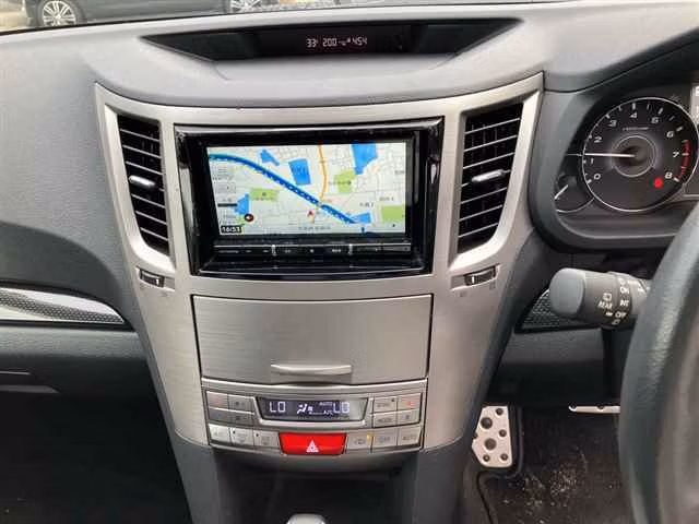 SUBARU LEGACY B4