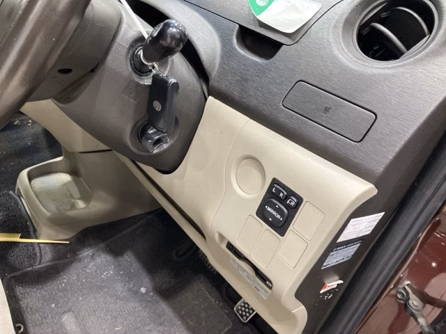 TOYOTA PASSO SETTE