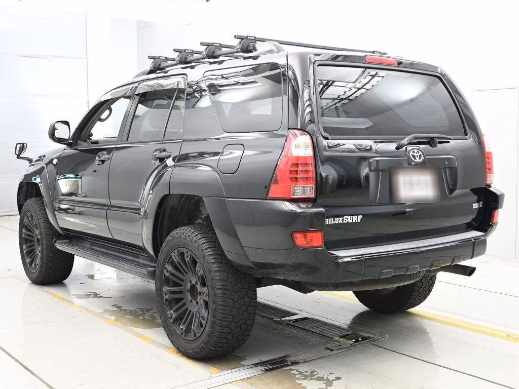TOYOTA HILUX SURF