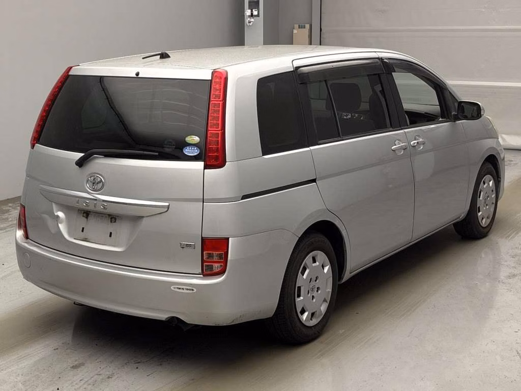 TOYOTA ISIS