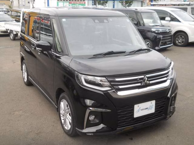 MITSUBISHI DELICA D:2