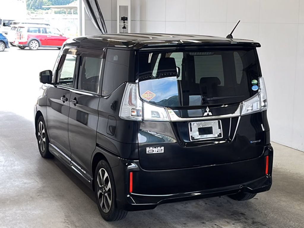 MITSUBISHI DELICA D:2