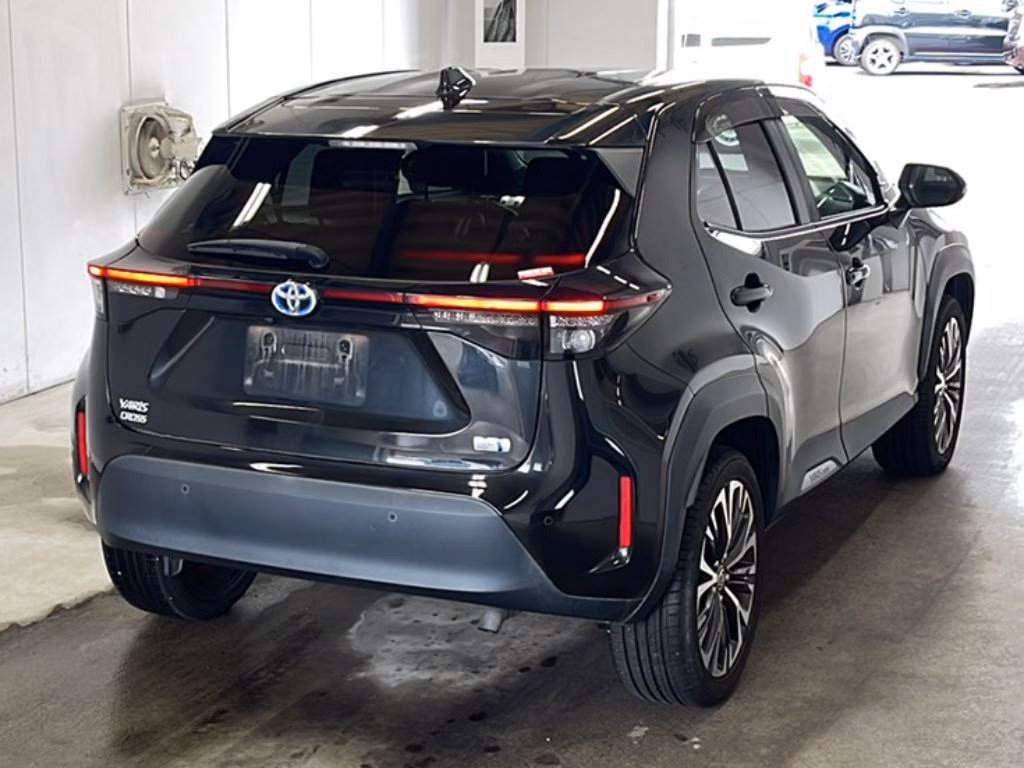 TOYOTA YARIS CROSS