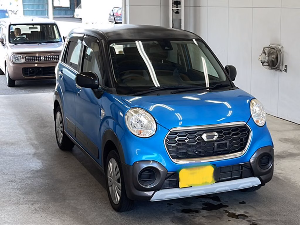 DAIHATSU CAST