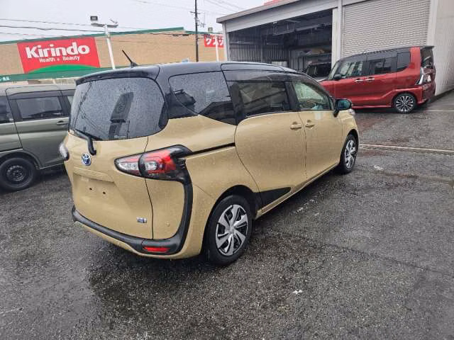 TOYOTA SIENTA
