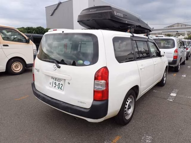 MAZDA FAMILIA