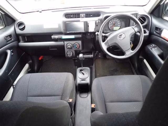 MAZDA FAMILIA
