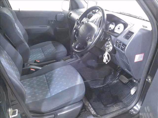 DAIHATSU TERIOS KID