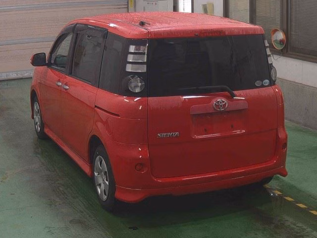 TOYOTA SIENTA