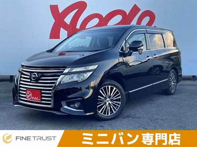 NISSAN ELGRAND