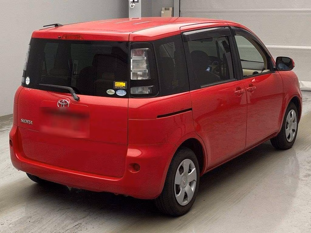 TOYOTA SIENTA