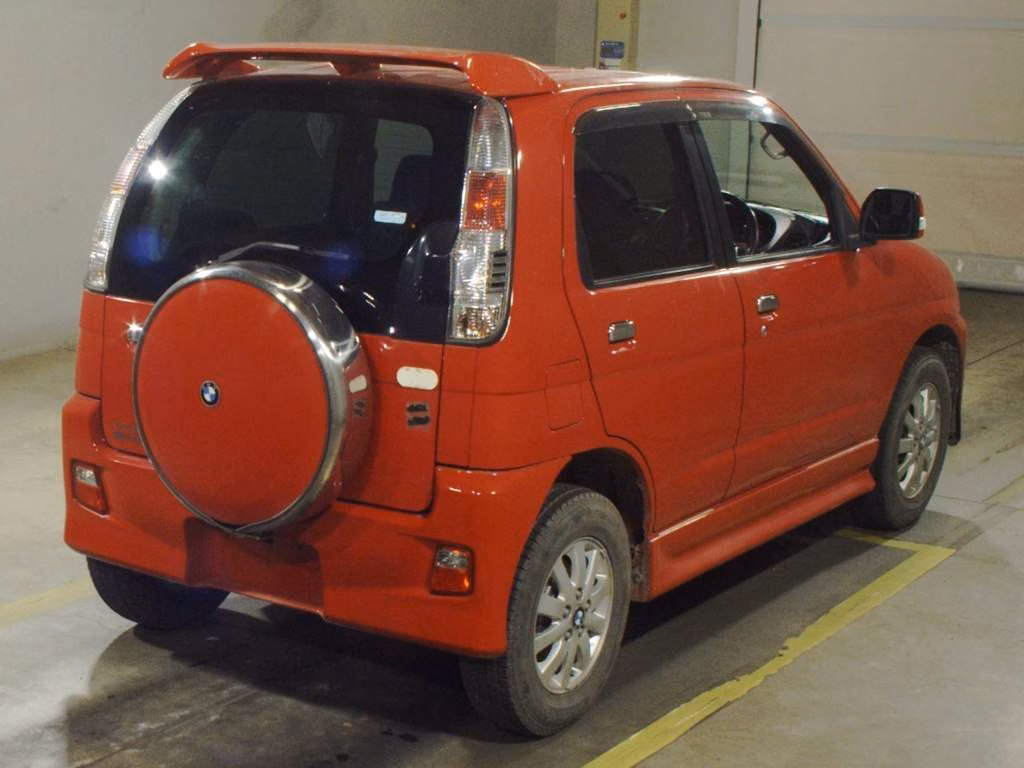 DAIHATSU TERIOS KID