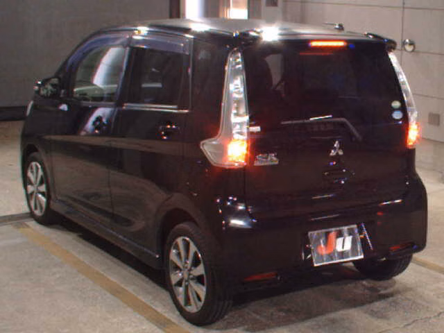 MITSUBISHI EK CUSTOM