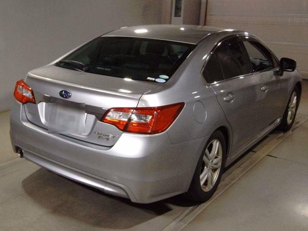 SUBARU LEGACY B4