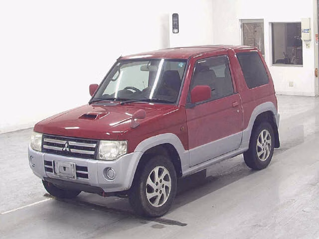 MITSUBISHI PAJERO MINI