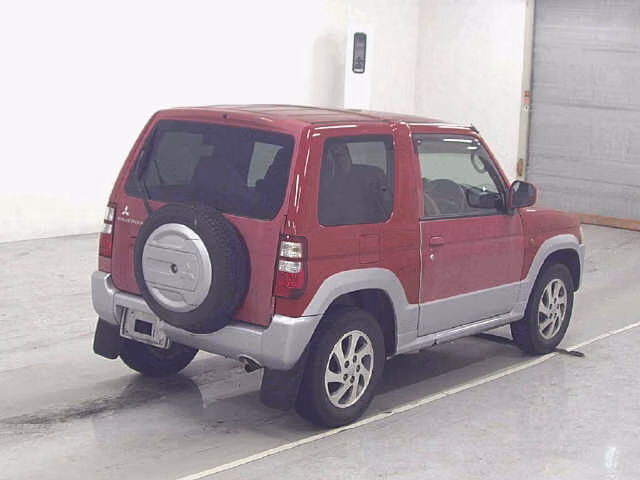 MITSUBISHI PAJERO MINI