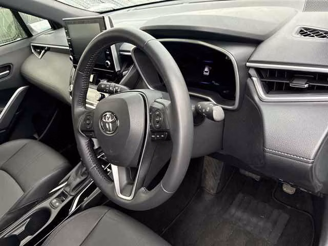 TOYOTA COROLLA CROSS