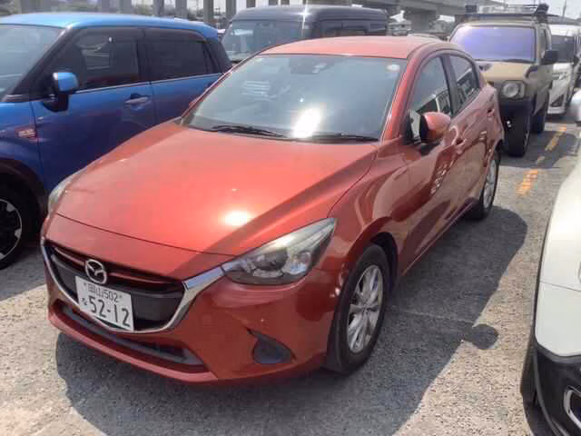 MAZDA DEMIO