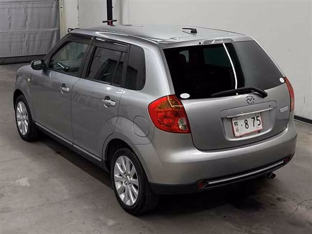 MAZDA VERISA