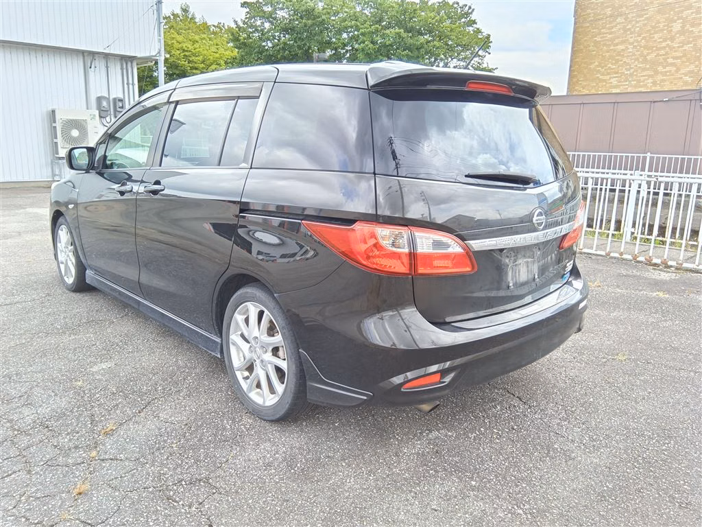 NISSAN LAFESTA