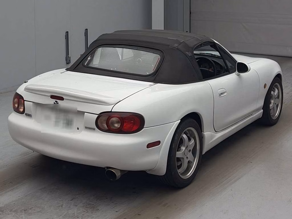 MAZDA ROADSTER