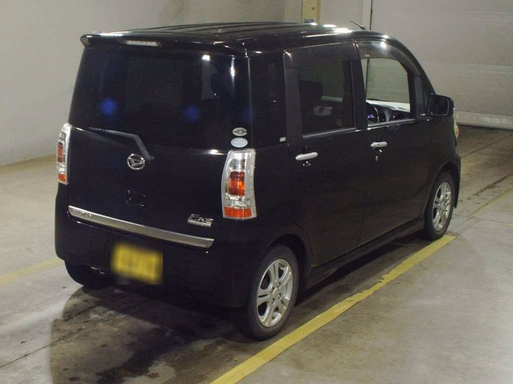DAIHATSU TANTO EXE