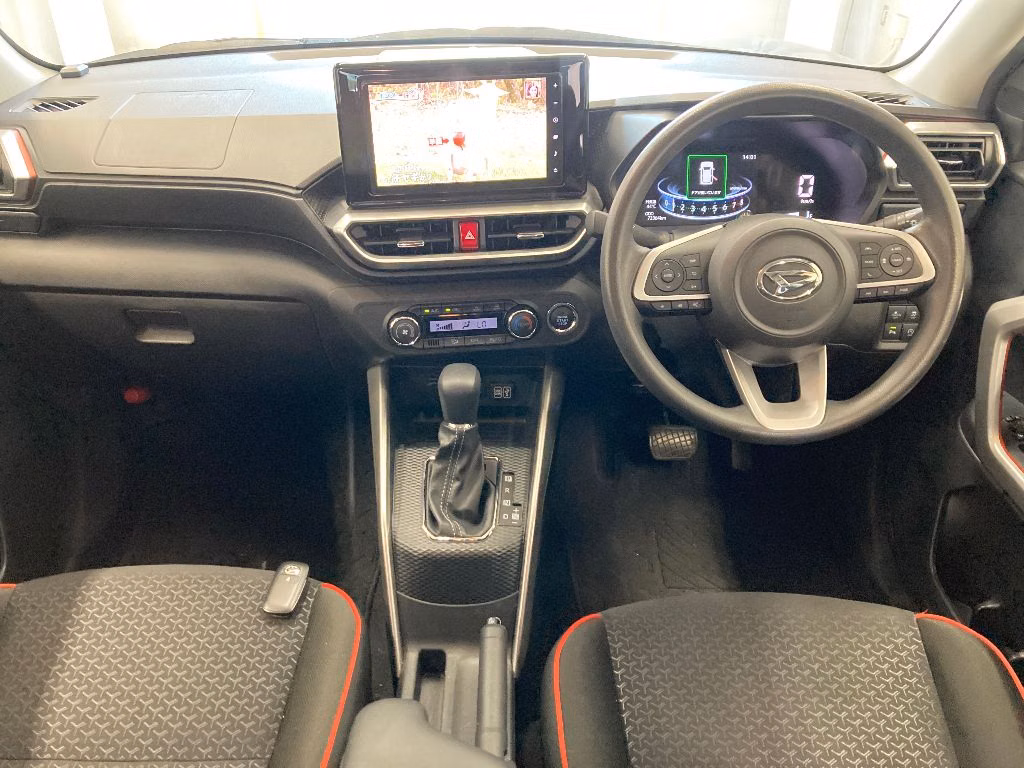 DAIHATSU ROCKY