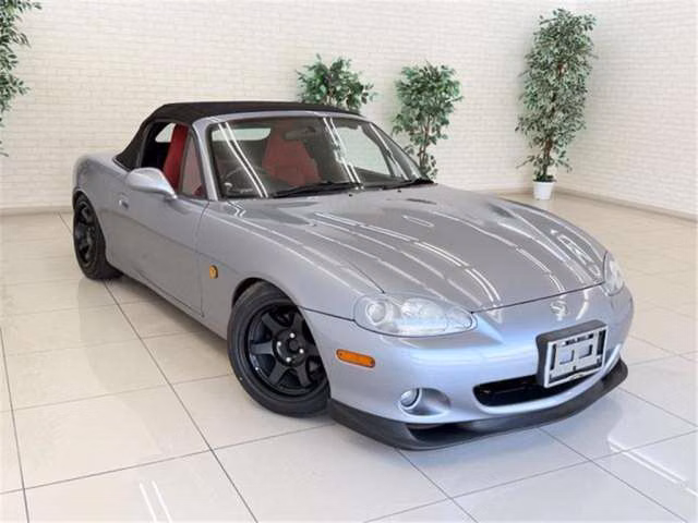MAZDA ROADSTER