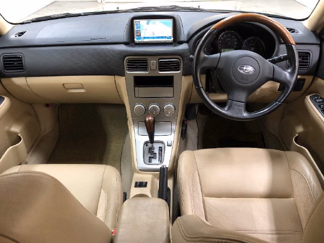 SUBARU FORESTER