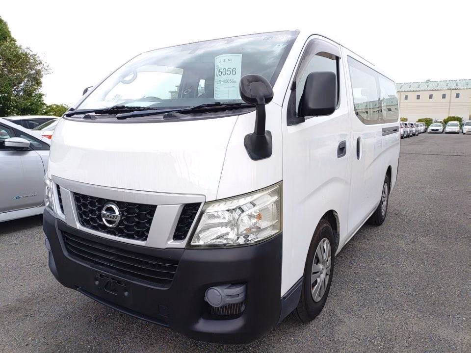 NISSAN NV350 CARAVAN