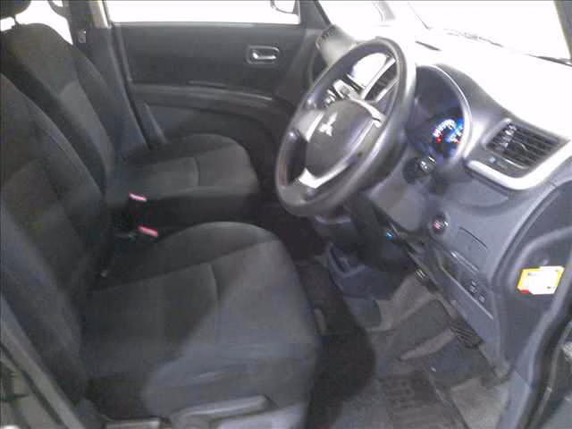 MITSUBISHI DELICA D:2